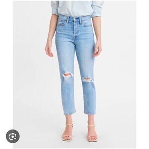 Levi’s Wedgie Straight High Waist Button Fly Distressed Light Wash Jeans Size 29